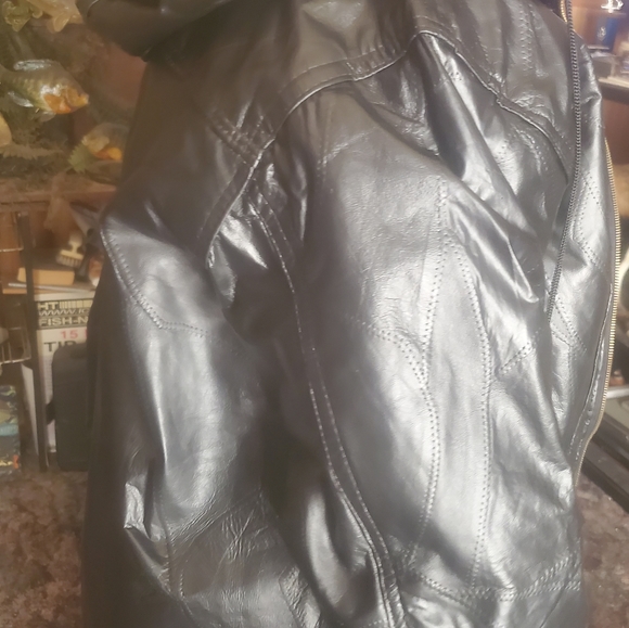 Leather Jacket - Picture 2 of 3
